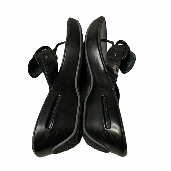 𝅺cole Haan x Nike Air Sandals - Picture 7 of 10